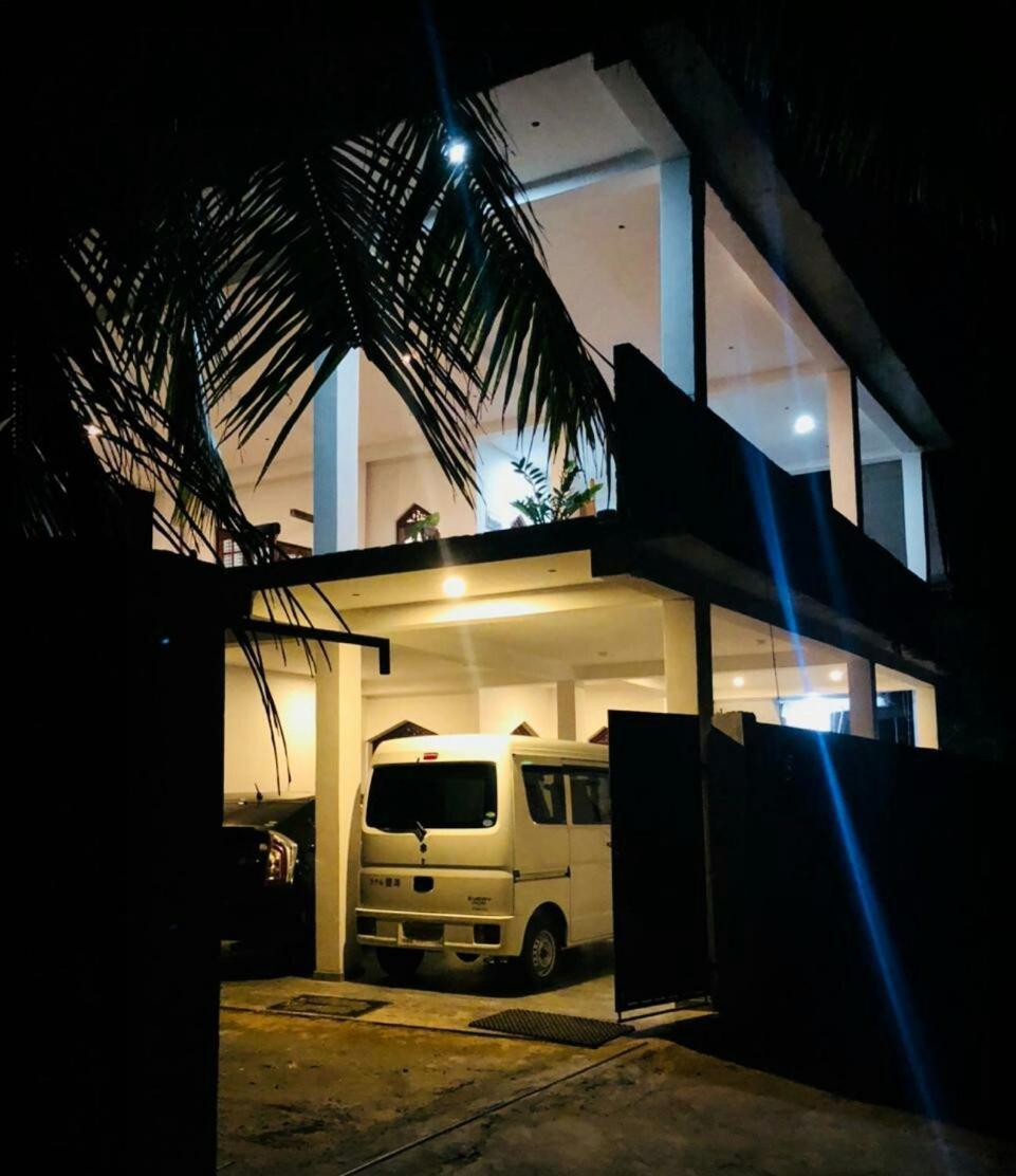 Mama'S Hostel Ahangama Εξωτερικό φωτογραφία